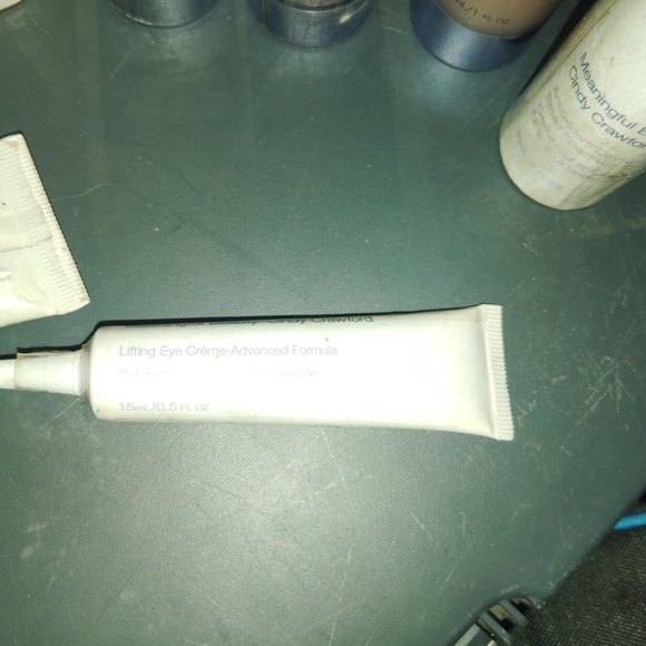 Skincare Set - Picture 3 of 16